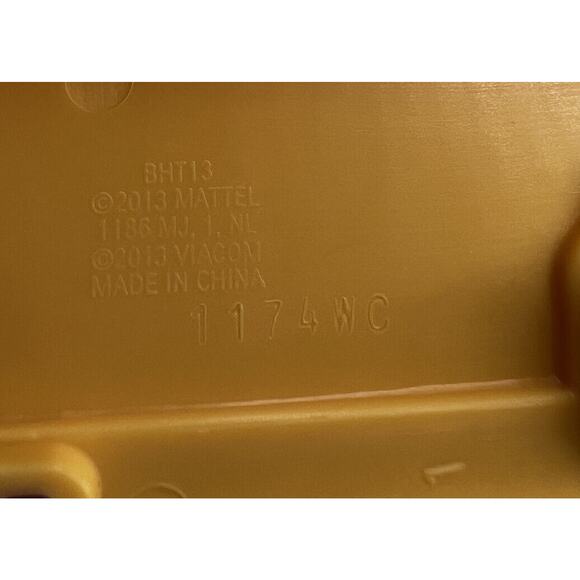 Mattel Dora the Explorer Yellow Pink Doll Play House & Purple House Set 2013 - Picture 6 of 12